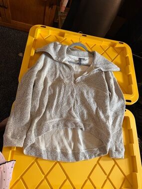 Grey quarter zip sweatshirt size 6 from Sweaty Betty!